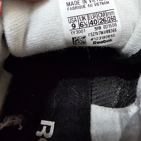 REEBOK CLASSIC NYLON GRADE SCHOOL  BLACK / WHITE - Picture 4 of 6